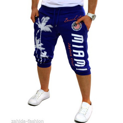 Aktuális férfi rövidnadrág öt színben, rátéttel