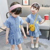 Μοντέρνο παιδικό φόρεμα με μικρά μανίκια