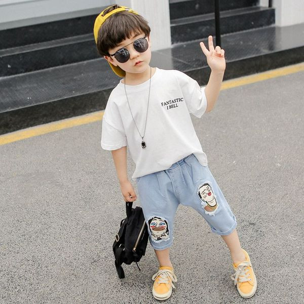 Set modern pentru copii cu imprimeu pentru un baiat