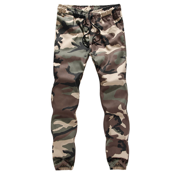 Pantaloni casual barbatesti cu model de camuflaj