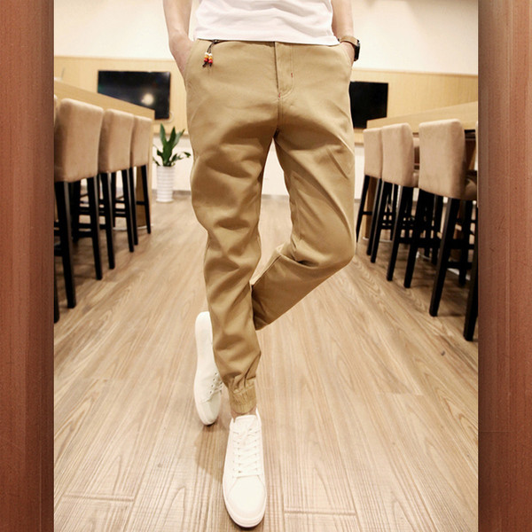 Модерен мъжки панталон в няколко цвята с джобове