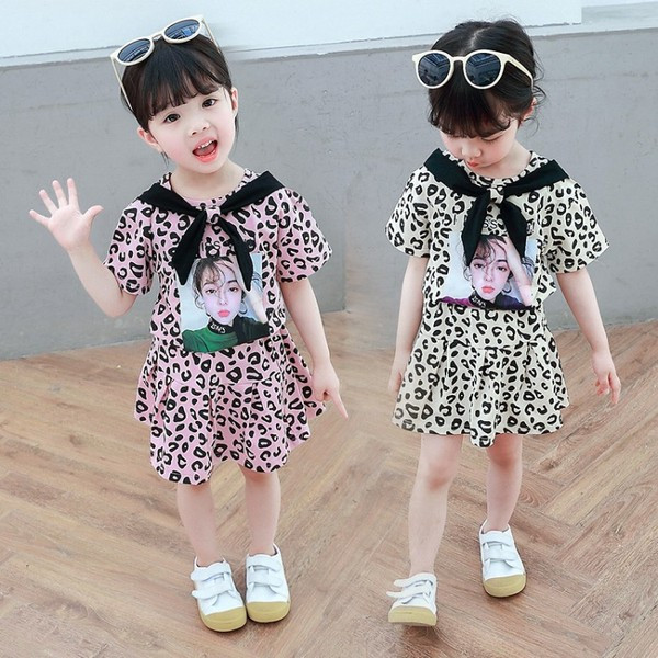 Rochie casual pentru copii in doua culori cu aplicatie