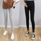 Napi ék terhes nők számára fekete és szürke hímzéssel