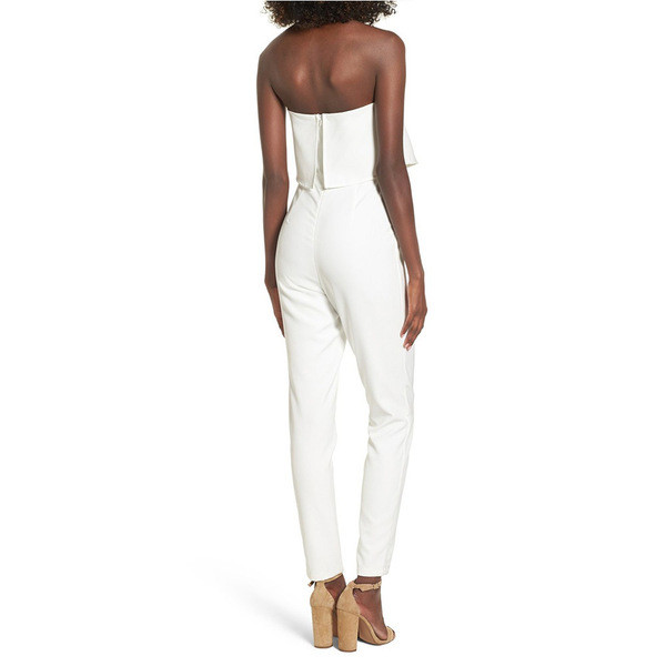 Salopeta de dama eleganta in alb