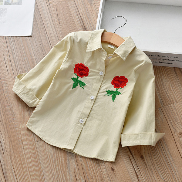 Aktuális gyereking lányoknak három színben hímzéssel