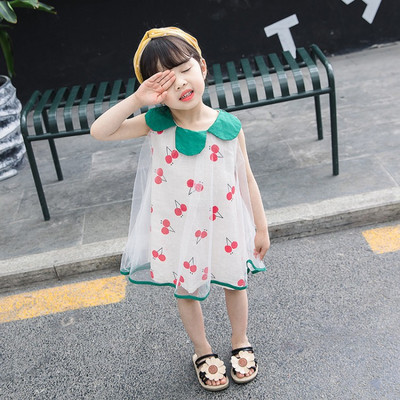 Modern gyerekruha rátéttel és tülllel