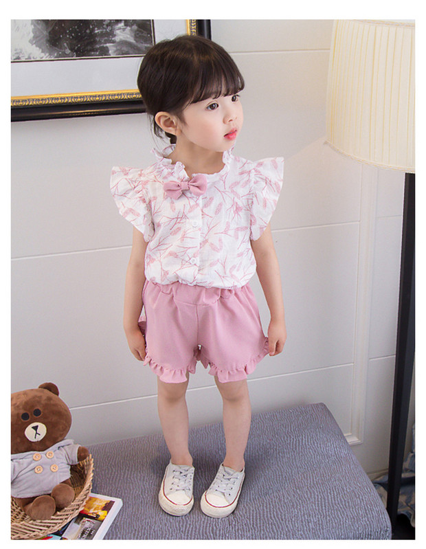 Gyerek modern szett lányoknak két részből áll