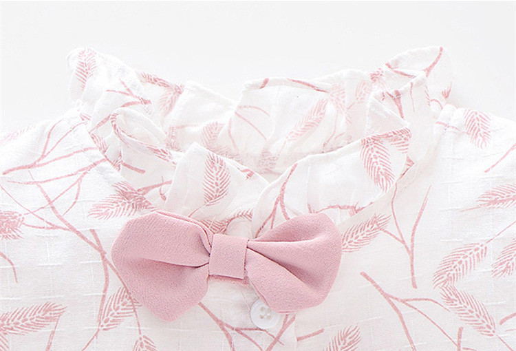 Gyerek modern szett lányoknak két részből áll