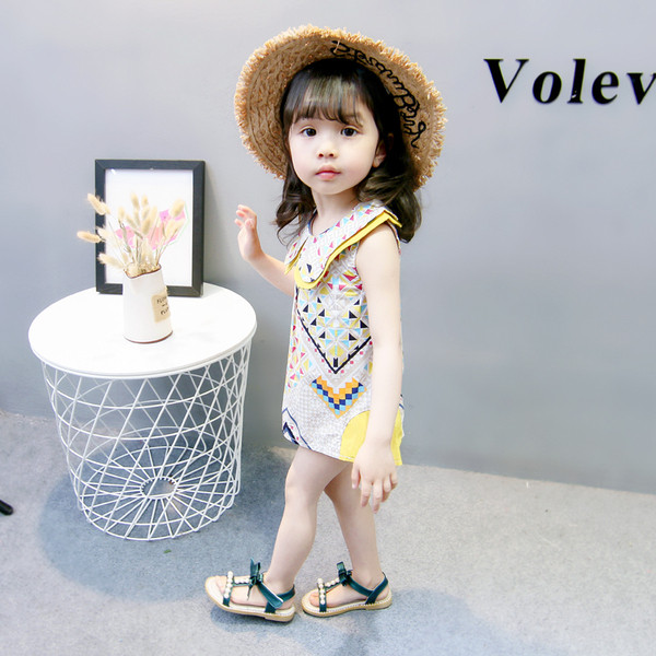 Színes gyerekruha lányoknak