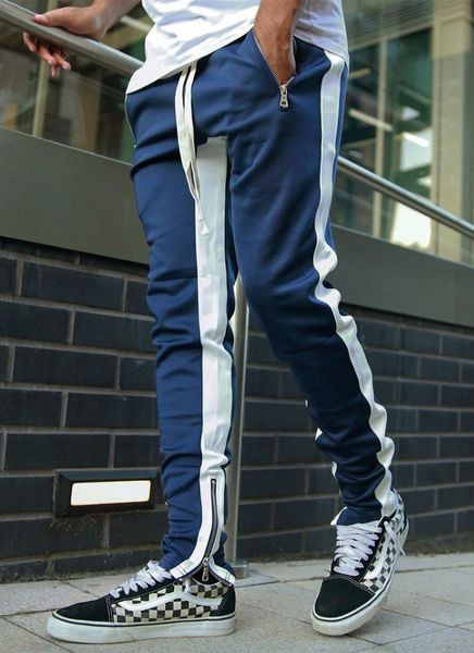 Παντελόνια ανδρικά σε διάφορα χρώματα με τσέπες