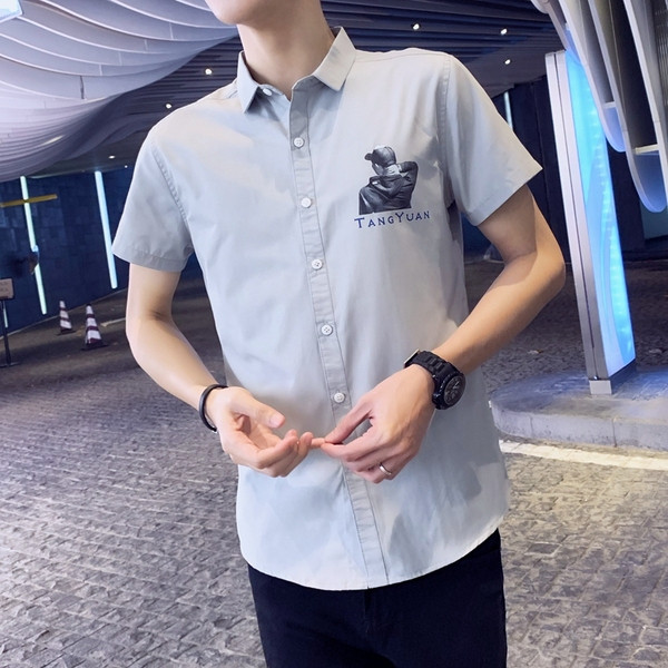 Актуална мъжка риза в три цвята с апликация 