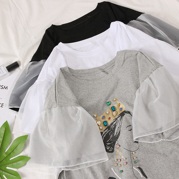 Három színben nyomott női póló