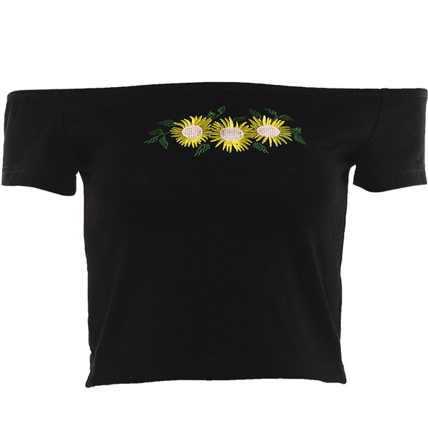 Stílusos női blúz ejtett ujjakkal és fekete hímzéssel