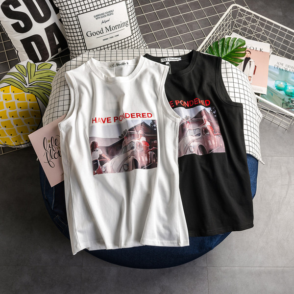 Ανδρικό μπλουζάκι σε μαύρο και άσπρο με εφαρμογή