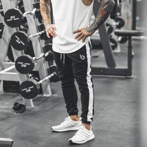 Sport-alkalmi férfi nadrág két színben nyakkendővel-két modell