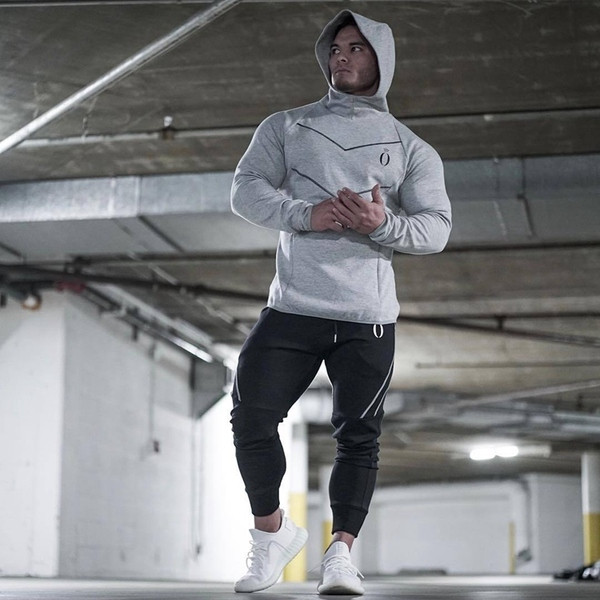 Férfi sportnadrág három színben rátéttel és zsebekkel