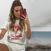 Μοντέρνο γυναικείο t-shirt με λευκή εκτύπωση