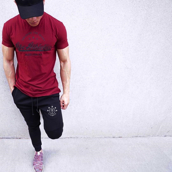 Παντελόνια ανδρικά σε τρία χρώματα με εφαρμογή