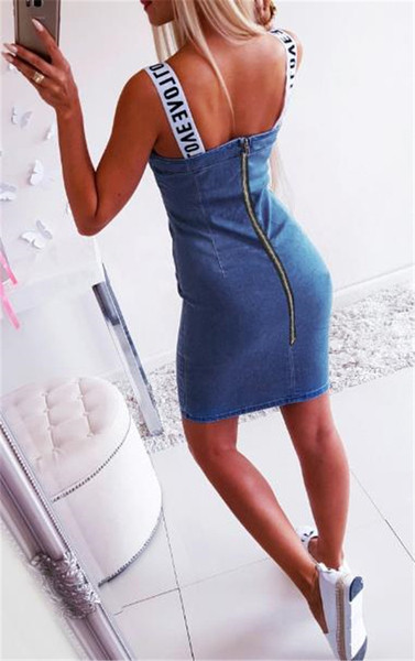 Modern női farmer ruha széles pántokkal