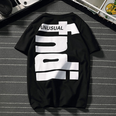 Férfi póló három színben, rövid ujjal és feliratokkal