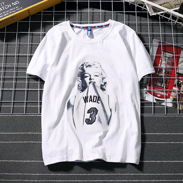 Aktuális férfi póló három színben rátéttel