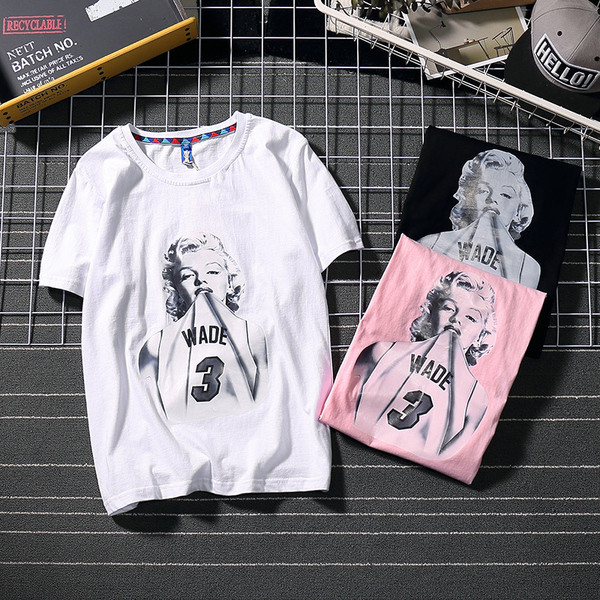 Aktuális férfi póló három színben rátéttel