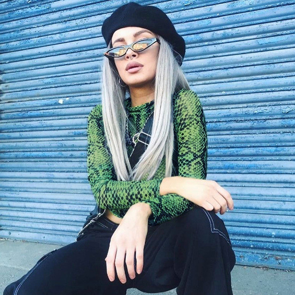 Modern női blúz, hosszú ujjú barna és zöld mintával