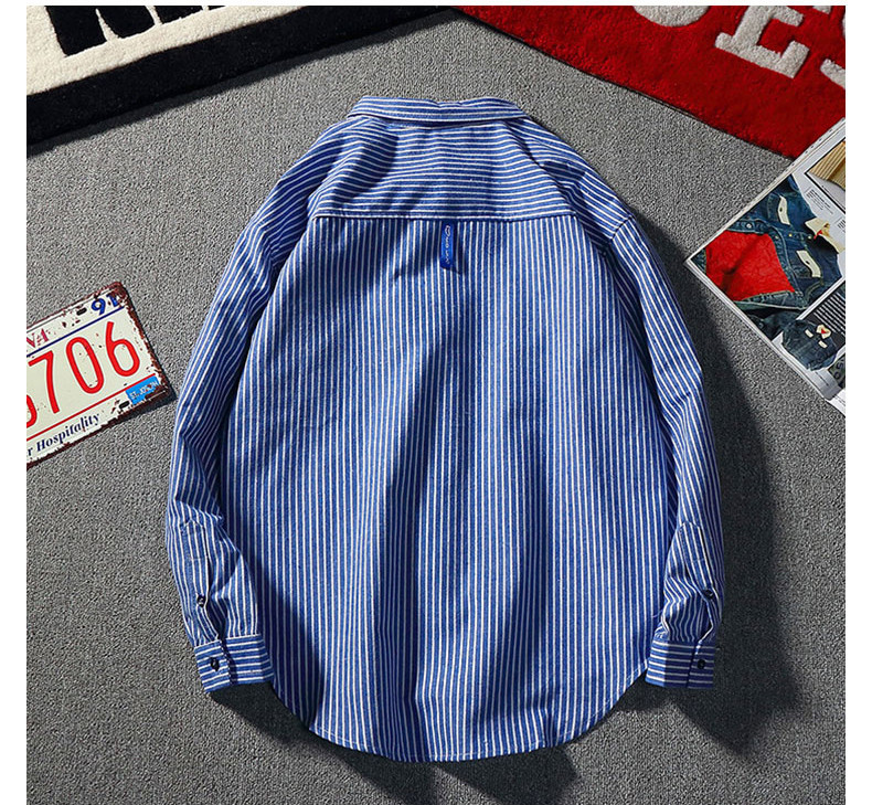 Modern férfi ing három színben, zsebbel