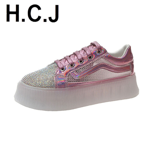 Női nyári tornacipő ezüst és rózsaszín hálóval