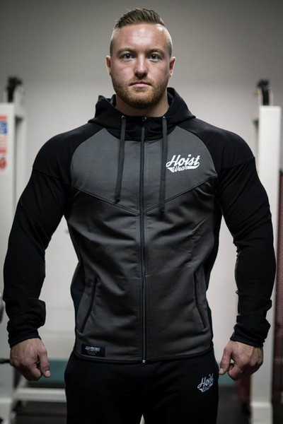 Férfi sportpulóver különböző színekben felirattal