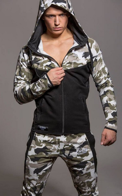 Férfi sportpulóver különböző színekben felirattal