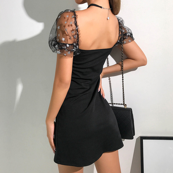 Stílusos női ruha Vékony modell rövid ujjú fekete színben