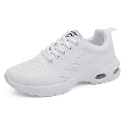 Aktuális női tornacipő több színben