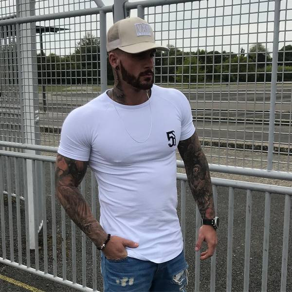 Stílusos férfi póló három színben hímzéssel