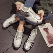 Modern női sportcipő két színnel