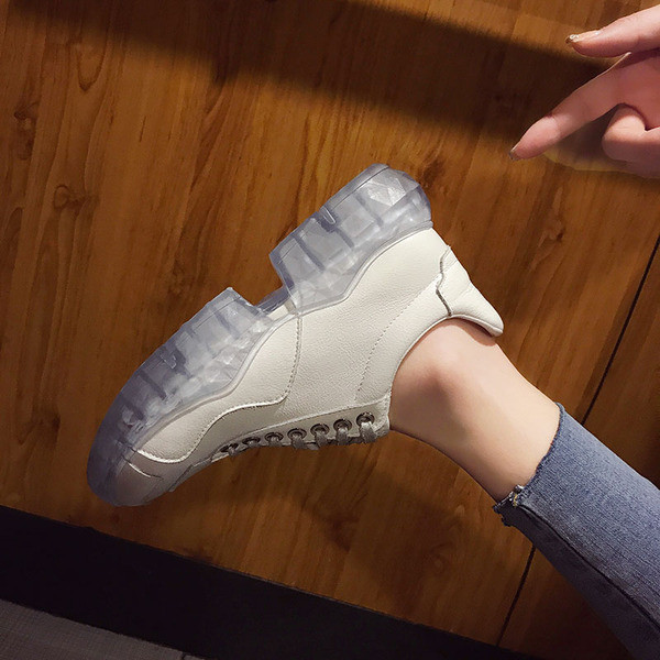 Modern női sportcipő két színnel