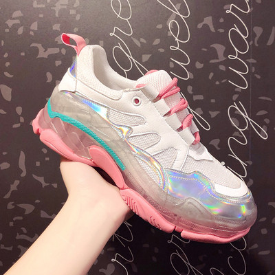 Αθλητικά γυναικεία αθλητικά παπούτσια με δεσμούς σε δύο χρώματα