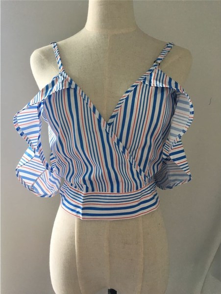 Γυναικεία  ριγέ μπλούζα με γυμνούς ώμους