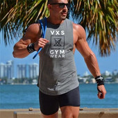 Modern férfi felső három színben felirattal