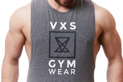 Modern férfi felső három színben felirattal