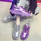 Περιστασιακά γυναικεία αθλητικά παπούτσια σε ασημί και μοβ χρώμα