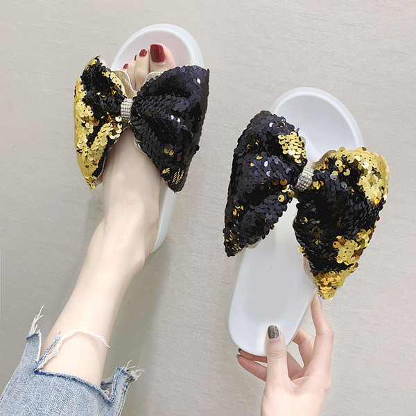 Stílusos női papucs flitterekkel, két színben