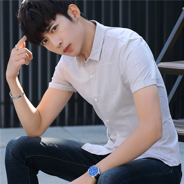 Stílusos férfi ing három színben, rövid ujjakkal és gombokkal