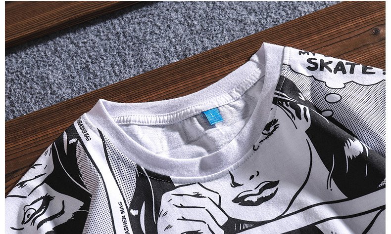 Modern férfi póló rövid ujjal és rátéttel