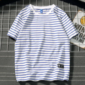 Ανδρικά ριγέ μπλουζάκι σε δύο χρώματα με έμβλημα