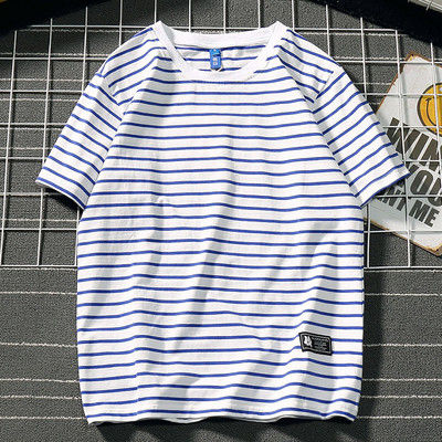 Ανδρικά ριγέ μπλουζάκι σε δύο χρώματα με έμβλημα