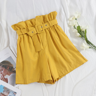 Дамски къси панталони с висока талия и колан в няколко цвята