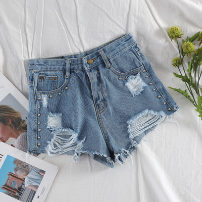 Női farmer rövidnadrág szakadt motívumokkal