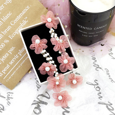 Stílusos női hosszú fülbevaló két színben gyöngyökkel