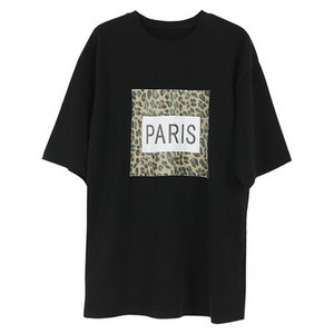 Μοντέρνα γυναικεία T-shirt με O-λαιμόκοψη σε δύο χρώματα με εφαρμογή